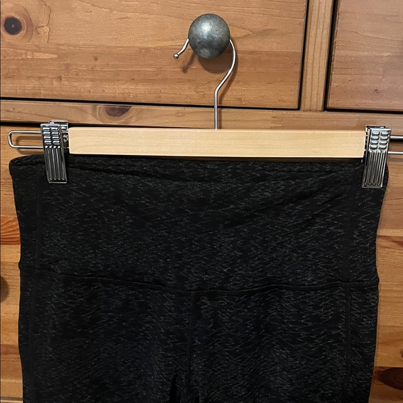 Athleta leggings Black High-Waisted yoga metallic pattern size XS - Picture 7 of 13
